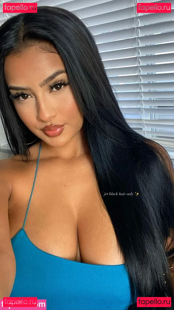 Lucero Crystal Onlyfans Photo Gallery 