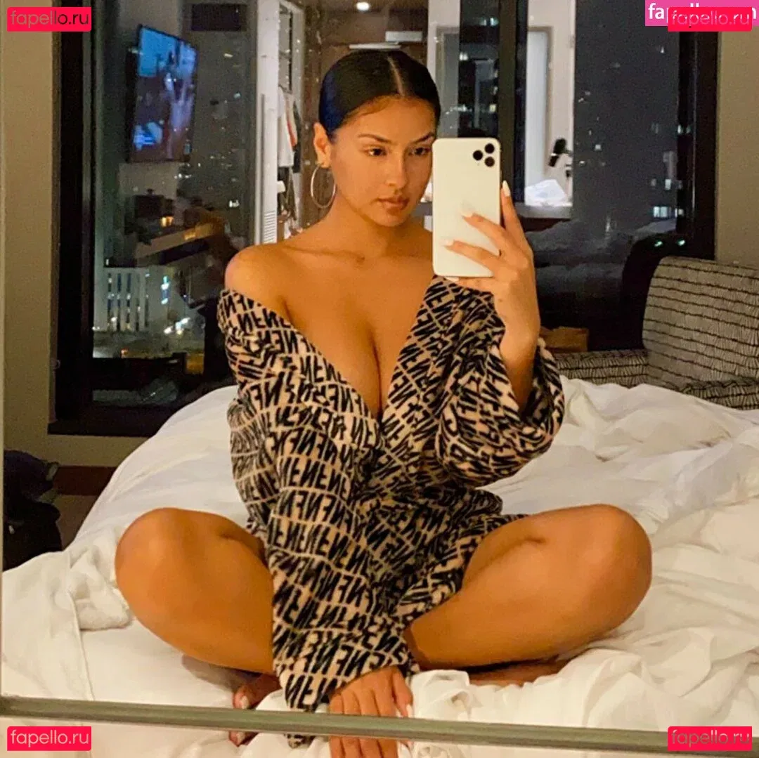 Lucero Crystal Onlyfans Photo Gallery 