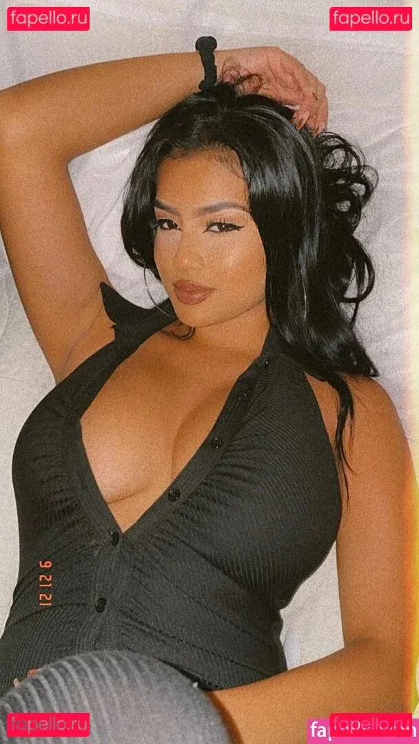 Lucero Crystal Onlyfans Photo Gallery 