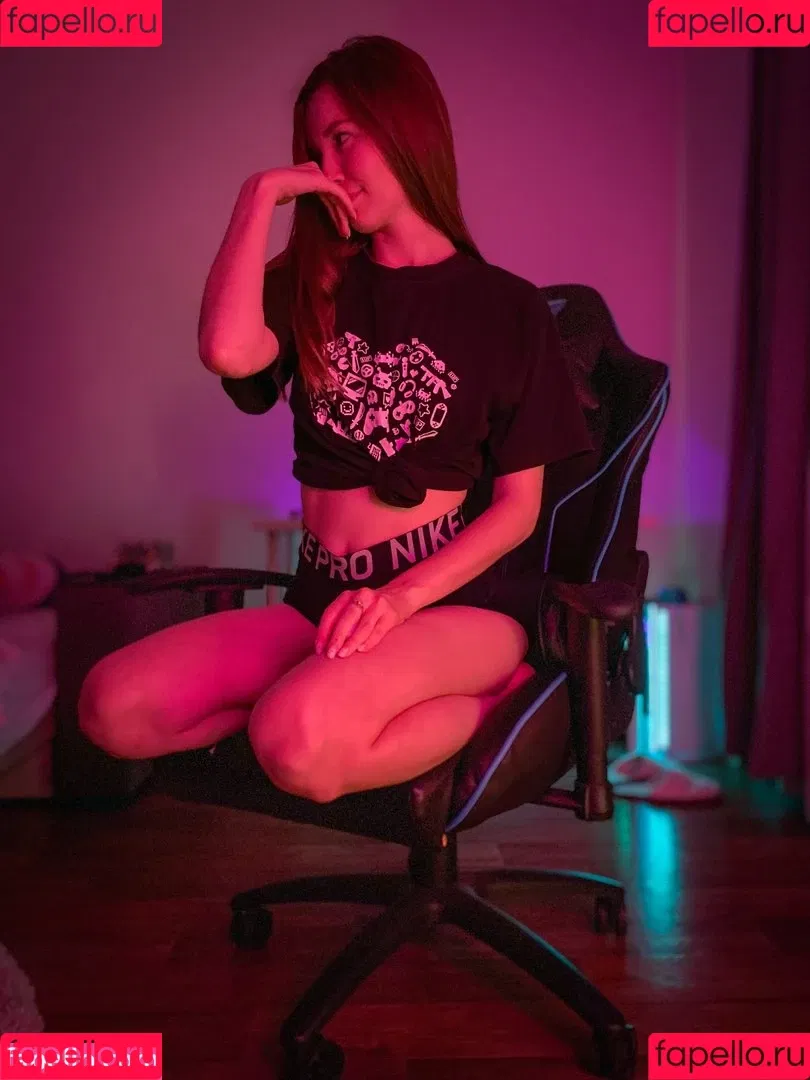 lily_mint Onlyfans Photo Gallery 