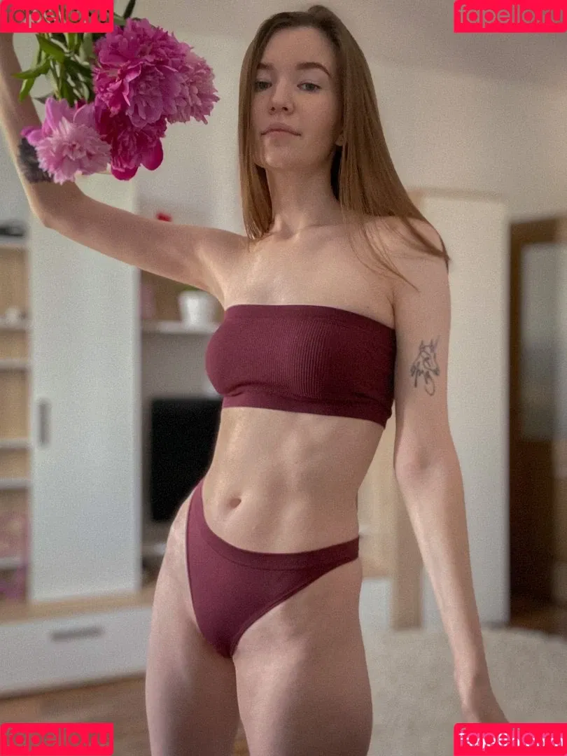 lily_mint Onlyfans Photo Gallery 
