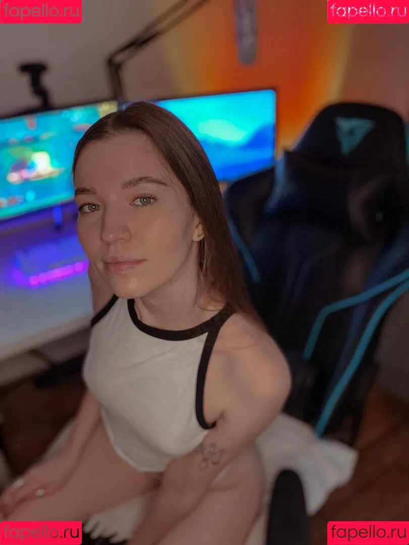 lily_mint Onlyfans Photo Gallery 