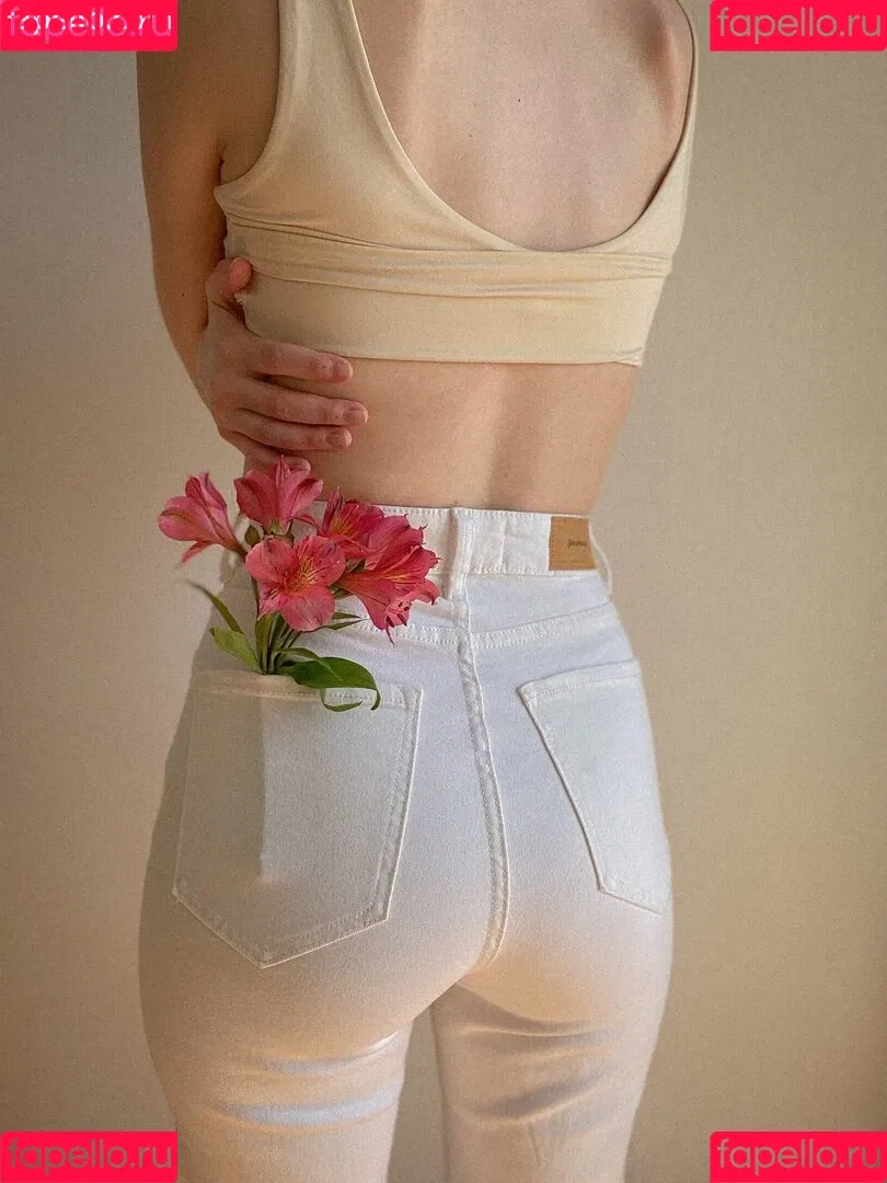 lily_mint Onlyfans Photo Gallery 