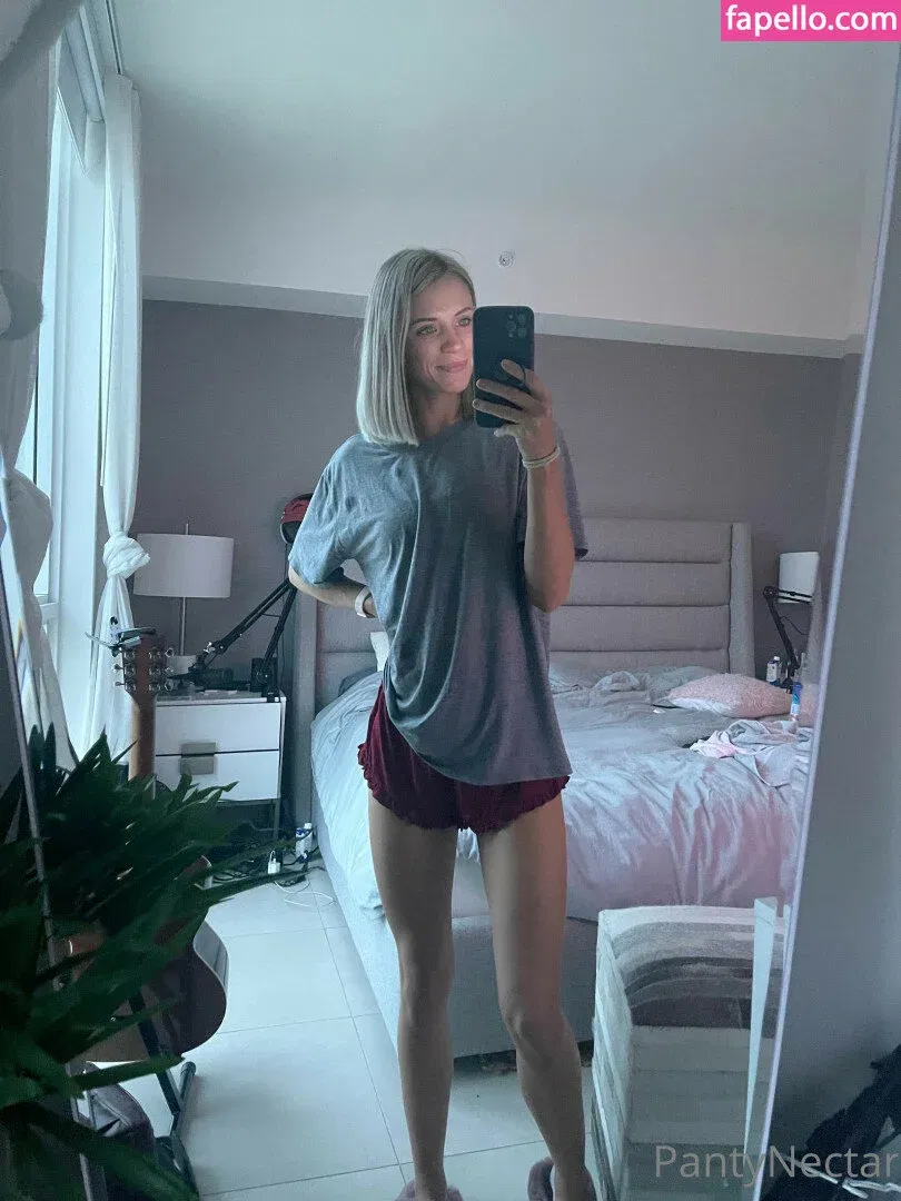 PantyNectar Onlyfans Photo Gallery 