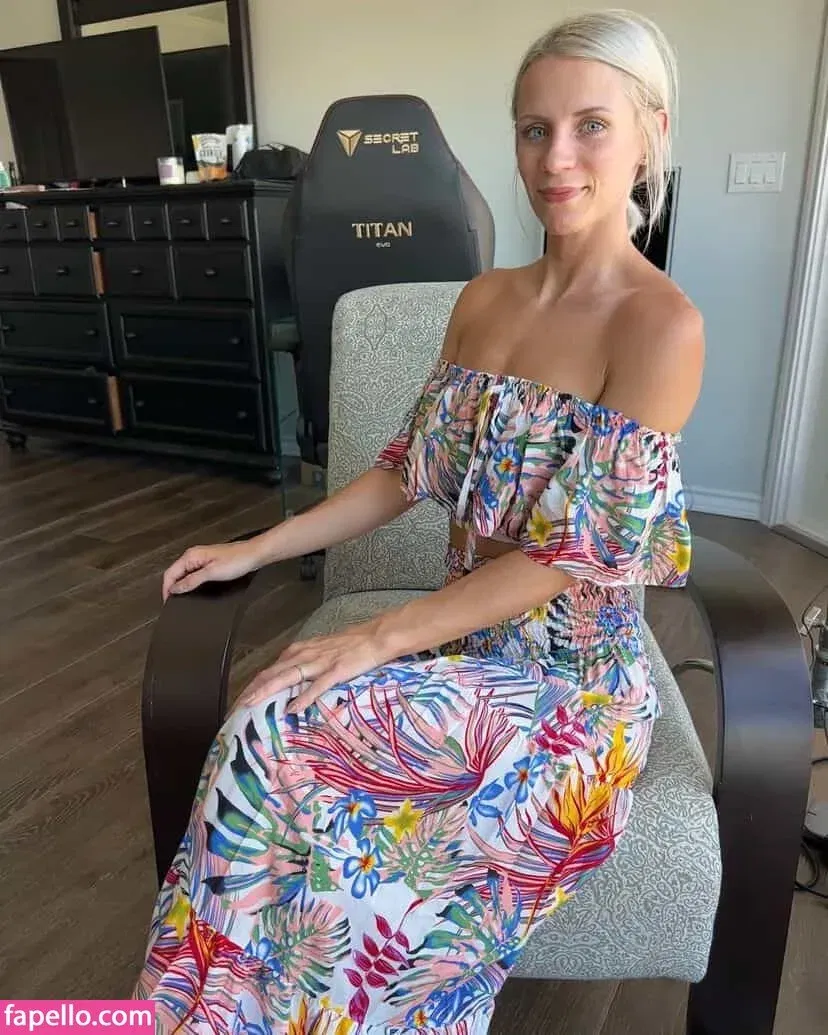 PantyNectar Onlyfans Photo Gallery 