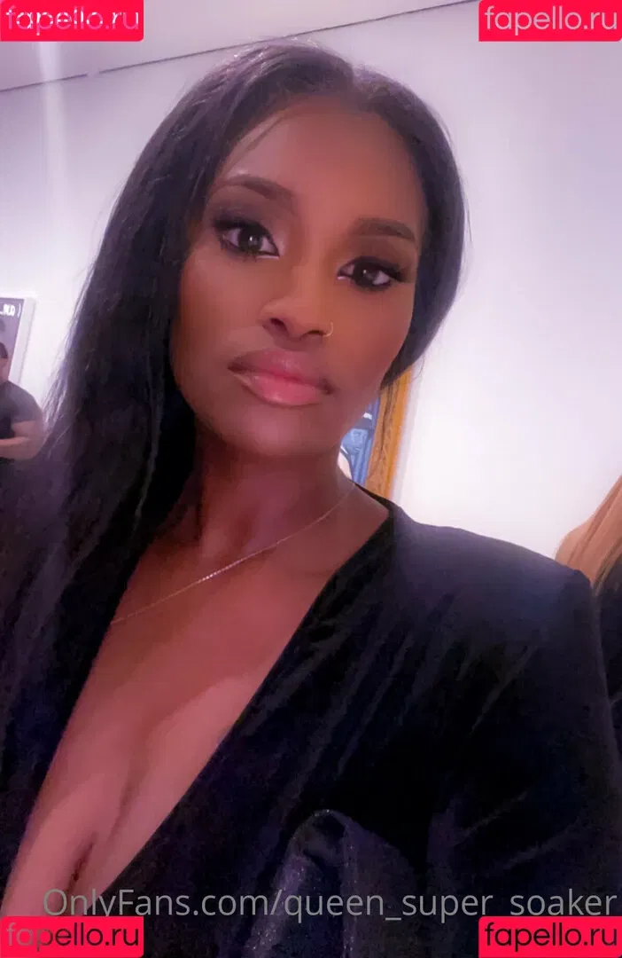 queen_super_soaker Onlyfans Photo Gallery 
