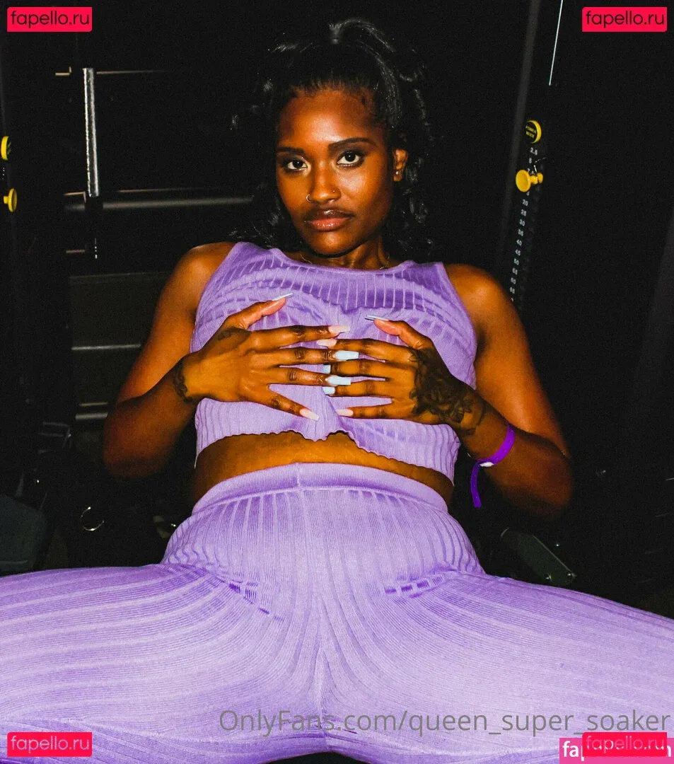 queen_super_soaker Onlyfans Photo Gallery 