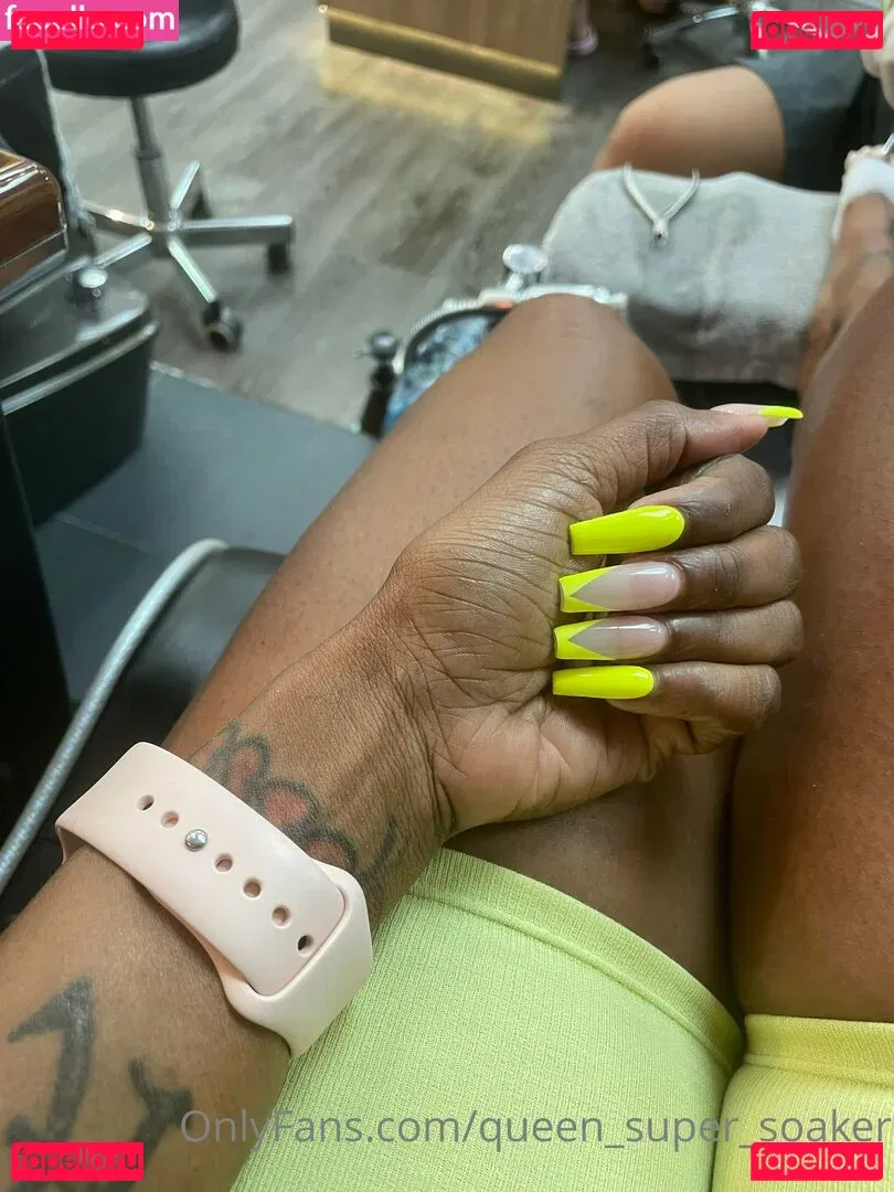 queen_super_soaker Onlyfans Photo Gallery 