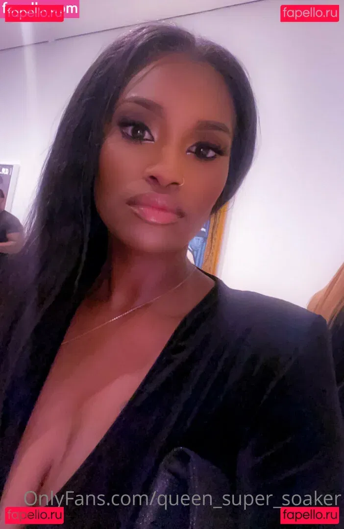 queen_super_soaker Onlyfans Photo Gallery 