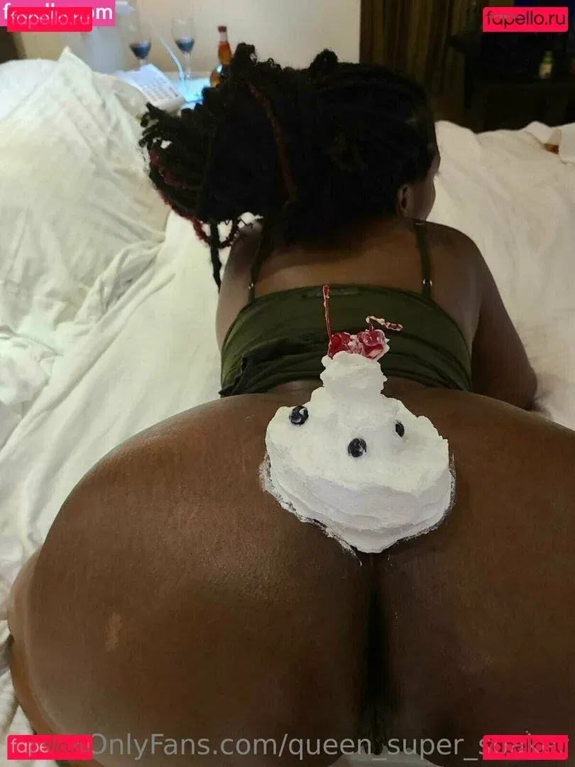 queen_super_soaker Onlyfans Photo Gallery 