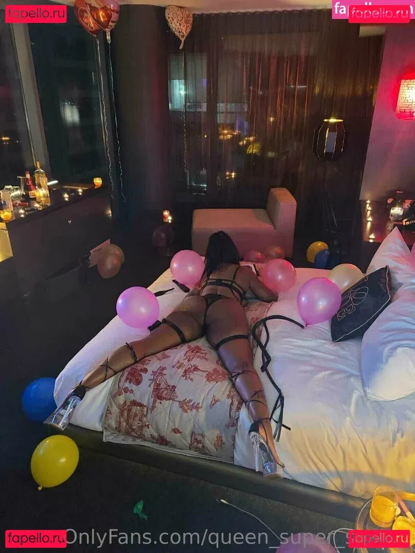 queen_super_soaker Onlyfans Photo Gallery 