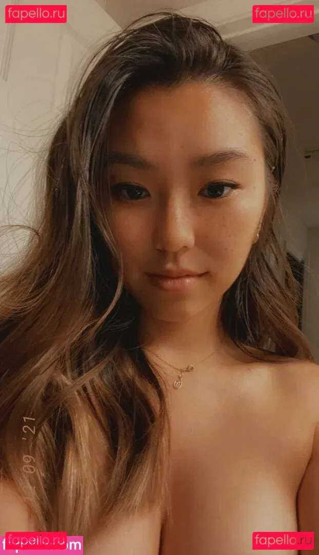 asiansugababy Onlyfans Photo Gallery 