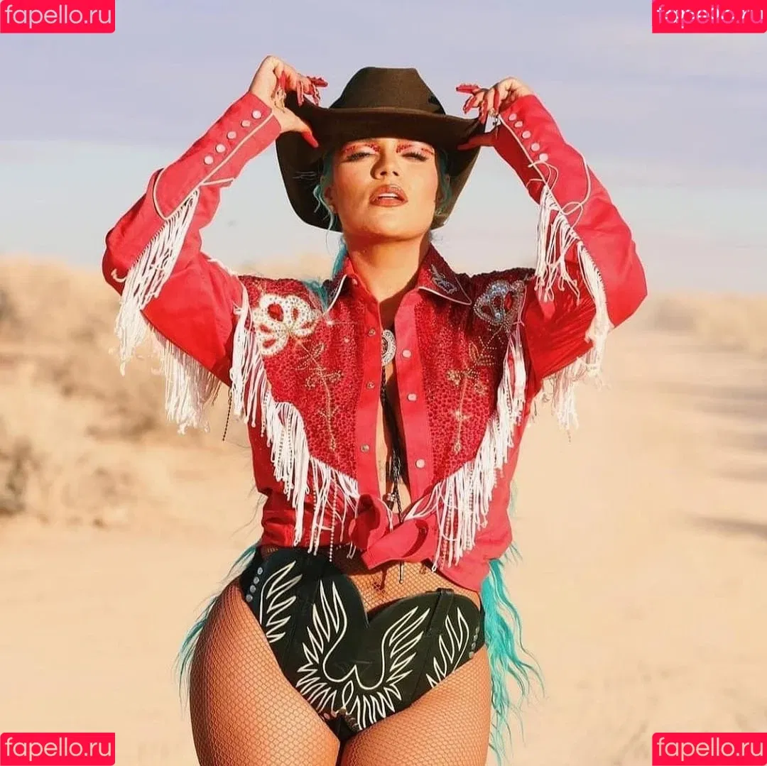 Karol G Onlyfans Photo Gallery 