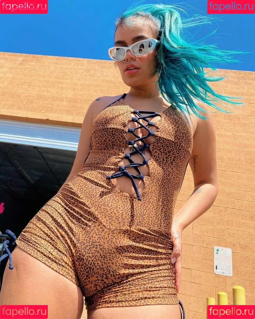 Karol G Onlyfans Photo Gallery 