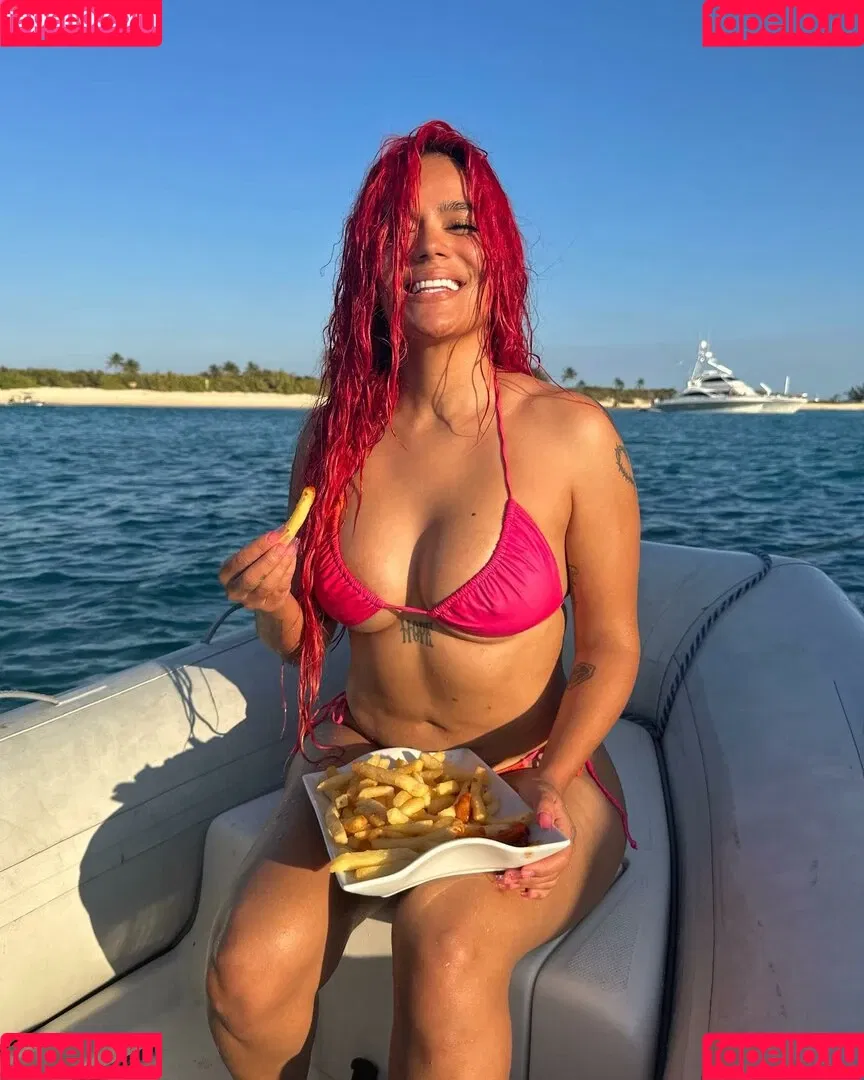 Karol G Onlyfans Photo Gallery 