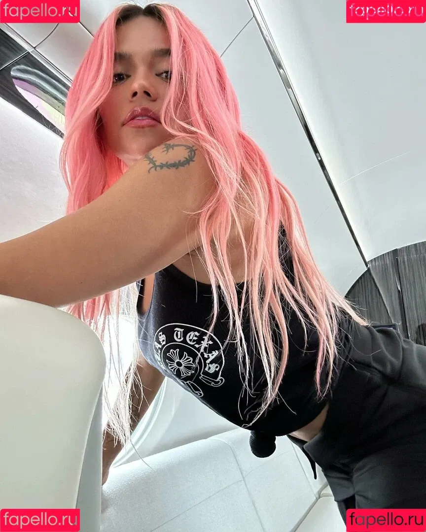 Karol G Onlyfans Photo Gallery 
