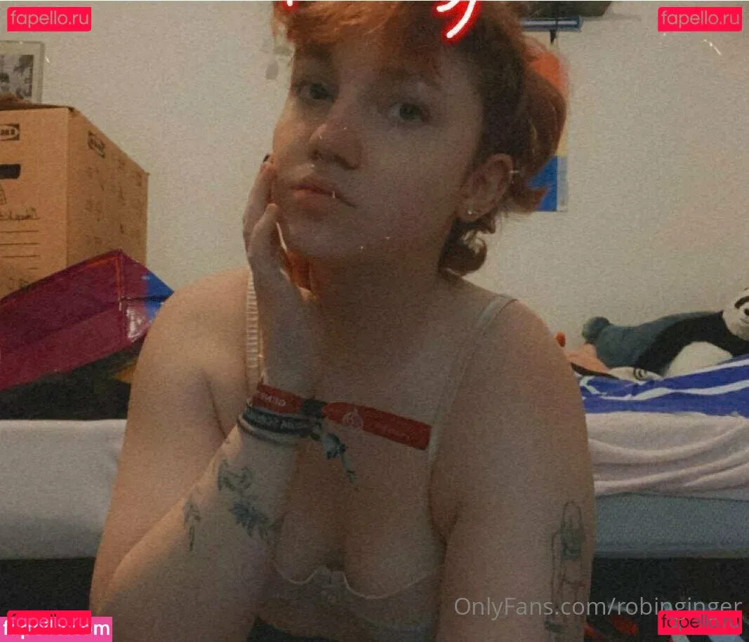 robinginger Onlyfans Photo Gallery 