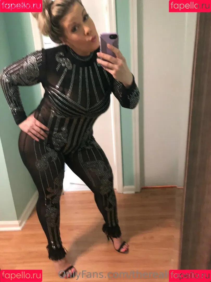 therealvixenval Onlyfans Photo Gallery 