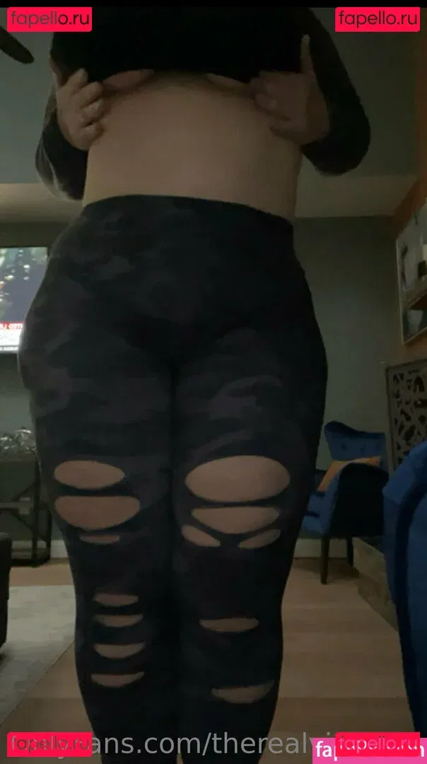 therealvixenval Onlyfans Photo Gallery 