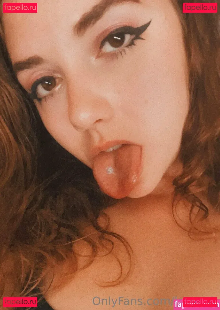 lspeach Onlyfans Photo Gallery 