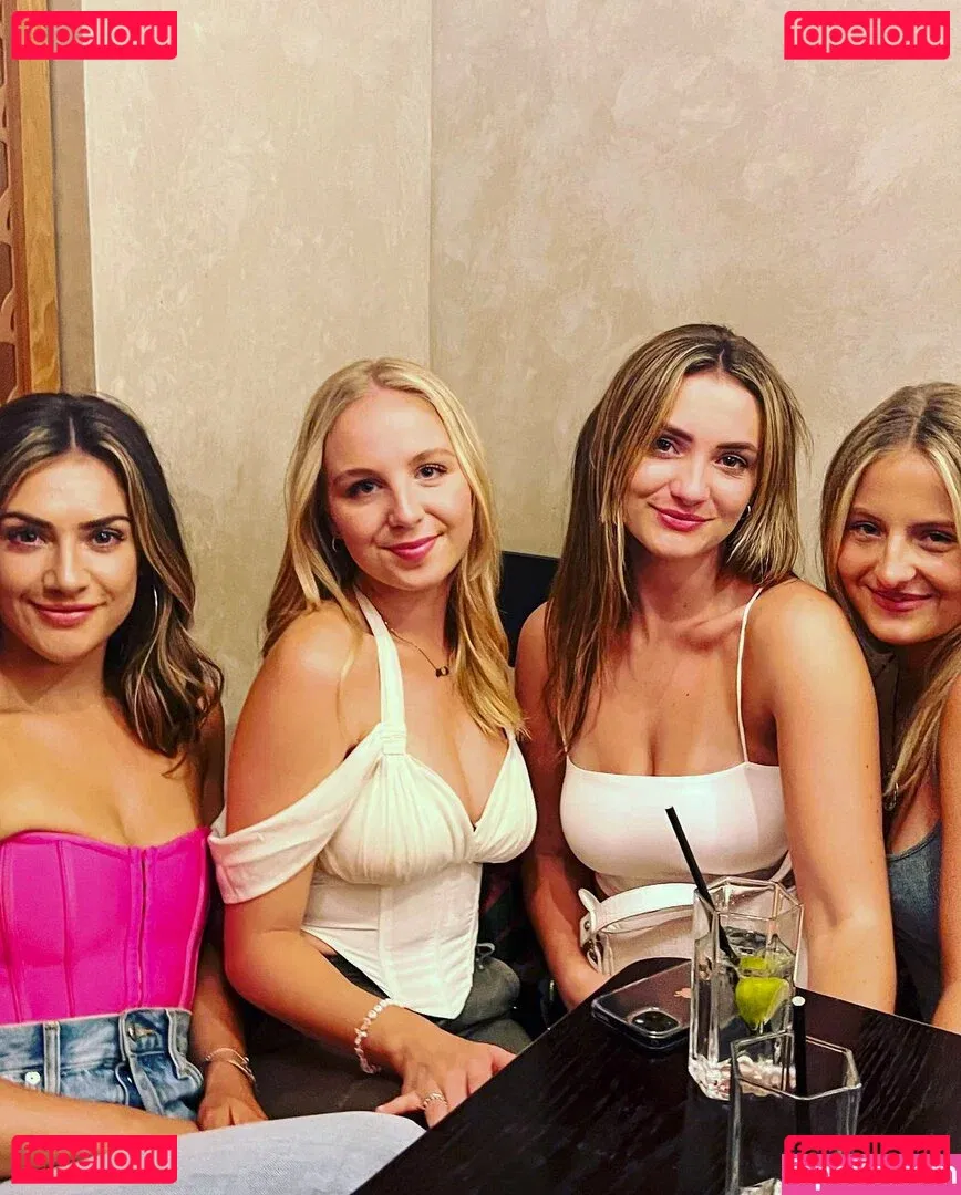 Rosie Bentham Onlyfans Photo Gallery 