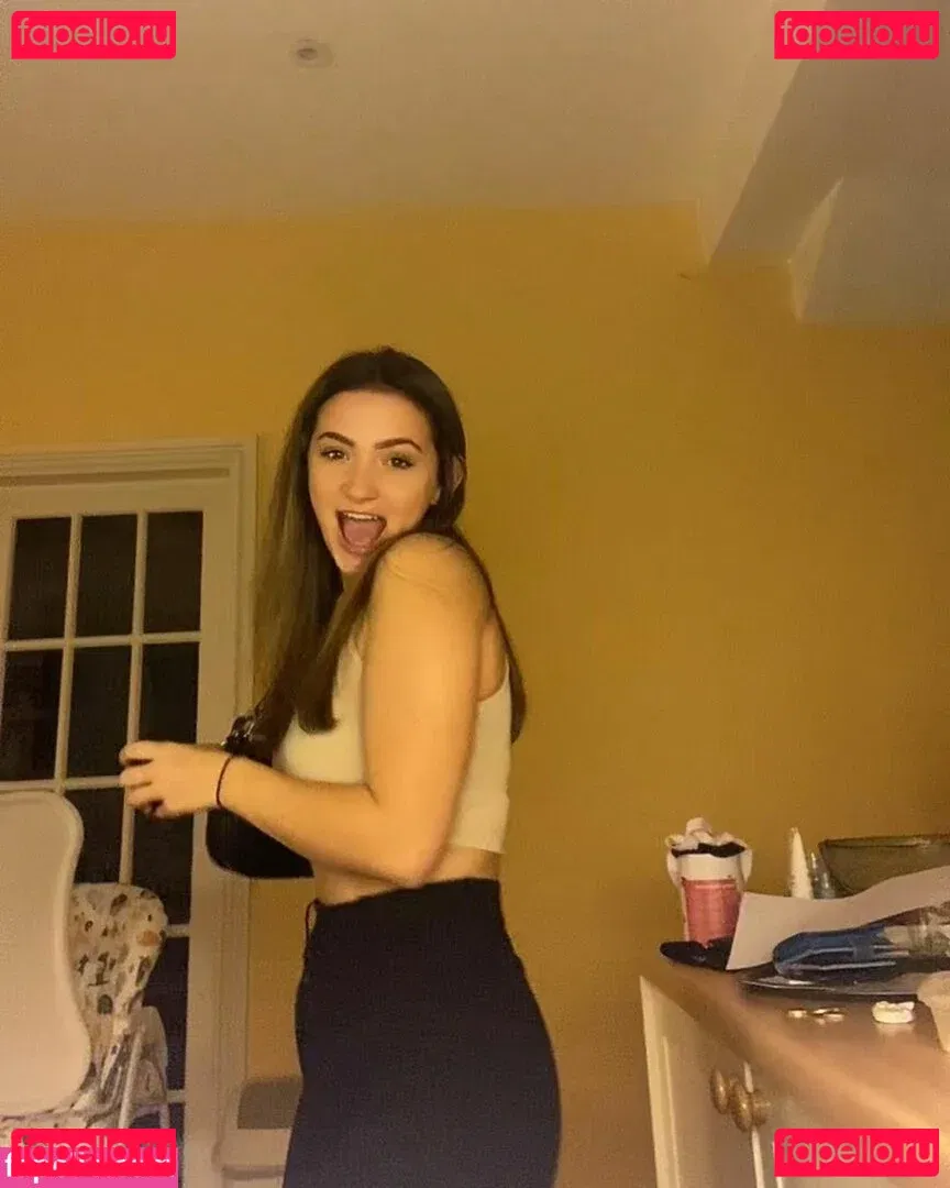 Rosie Bentham Onlyfans Photo Gallery 