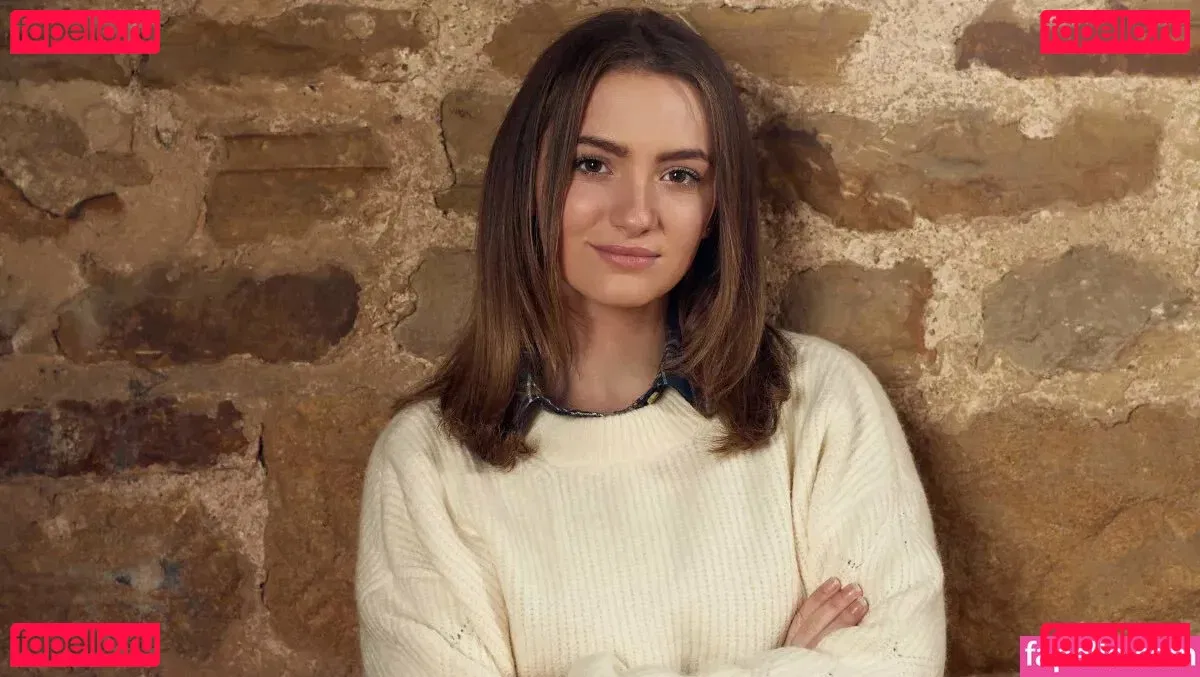 Rosie Bentham Onlyfans Photo Gallery 