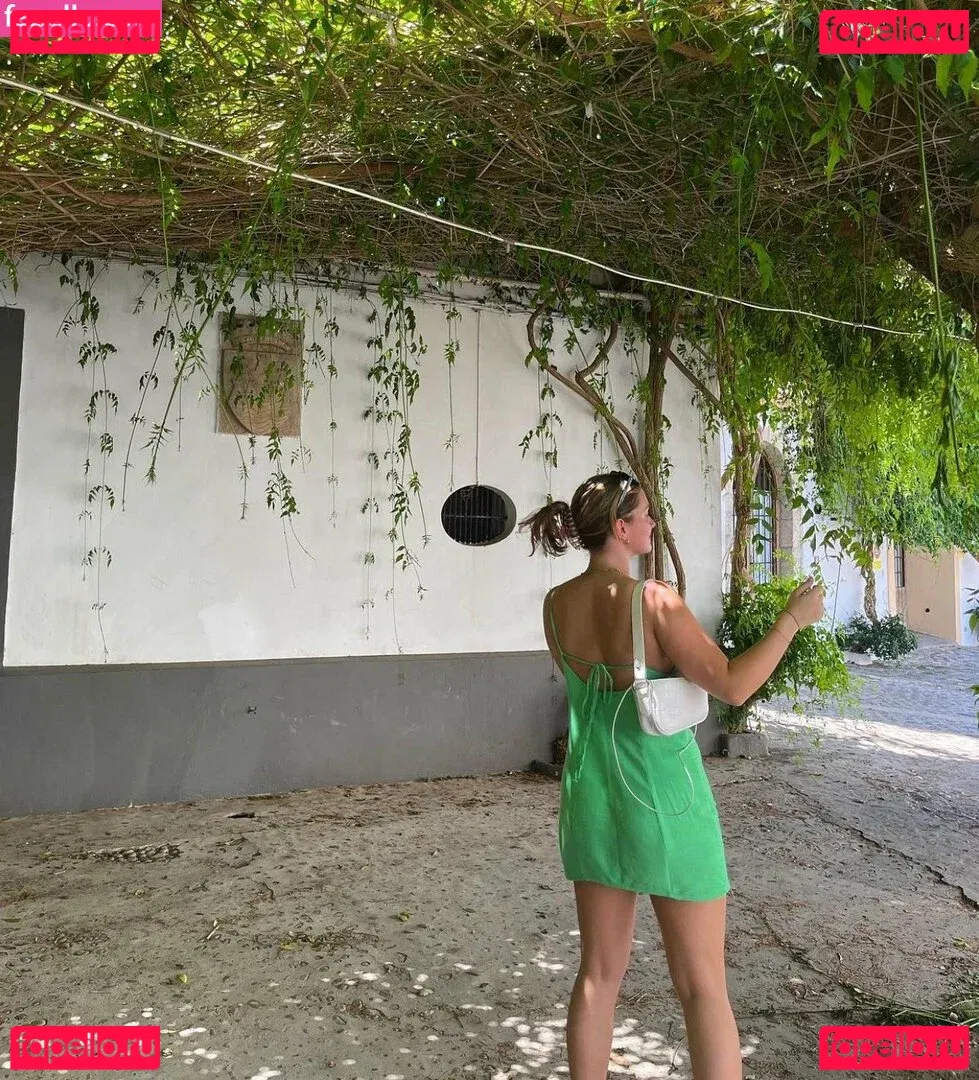 Rosie Bentham Onlyfans Photo Gallery 