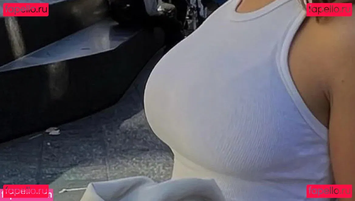 Rosie Bentham Onlyfans Photo Gallery 