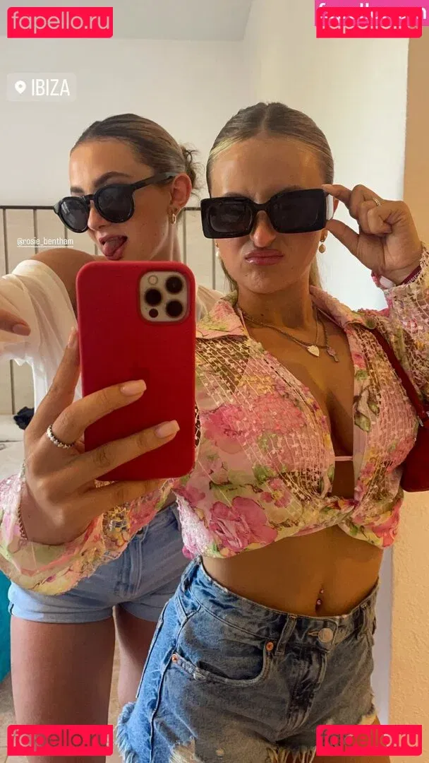 Rosie Bentham Onlyfans Photo Gallery 