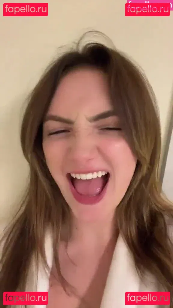 Rosie Bentham Onlyfans Photo Gallery 