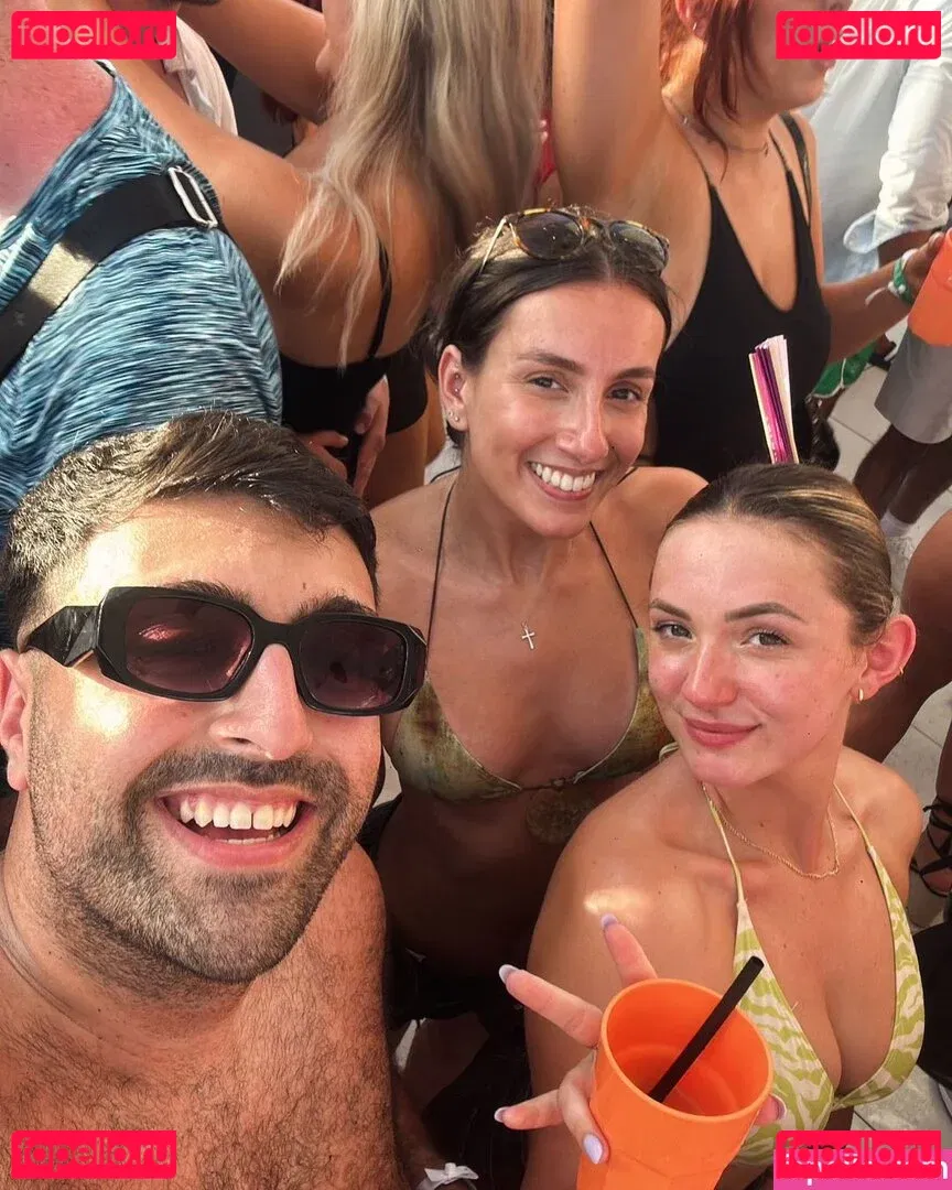 Rosie Bentham Onlyfans Photo Gallery 