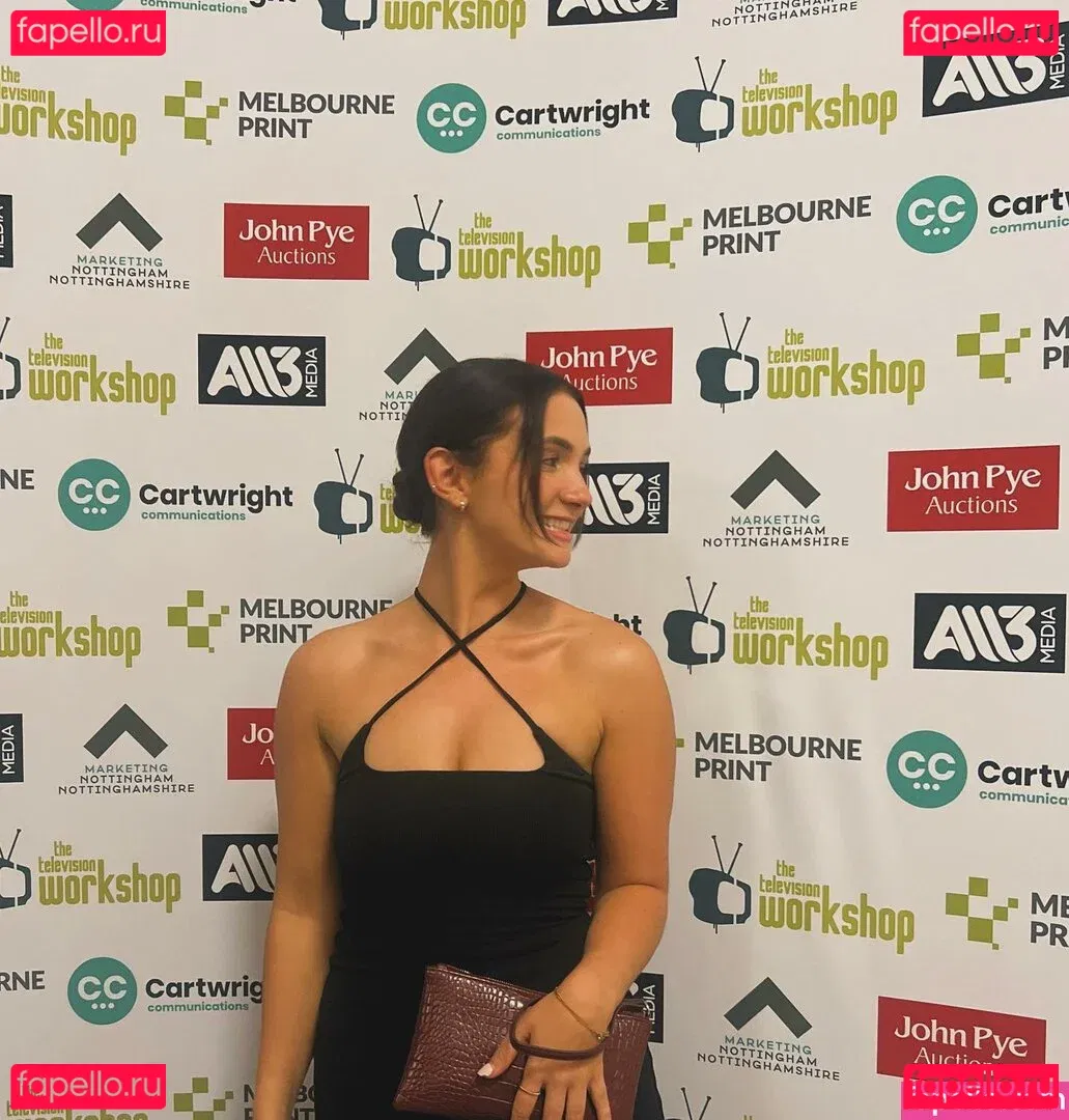 Rosie Bentham Onlyfans Photo Gallery 