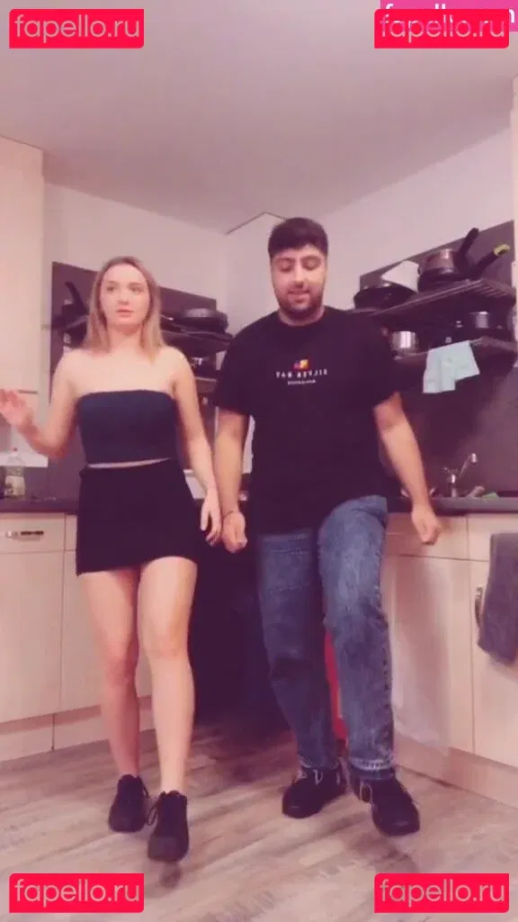 Rosie Bentham Onlyfans Photo Gallery 