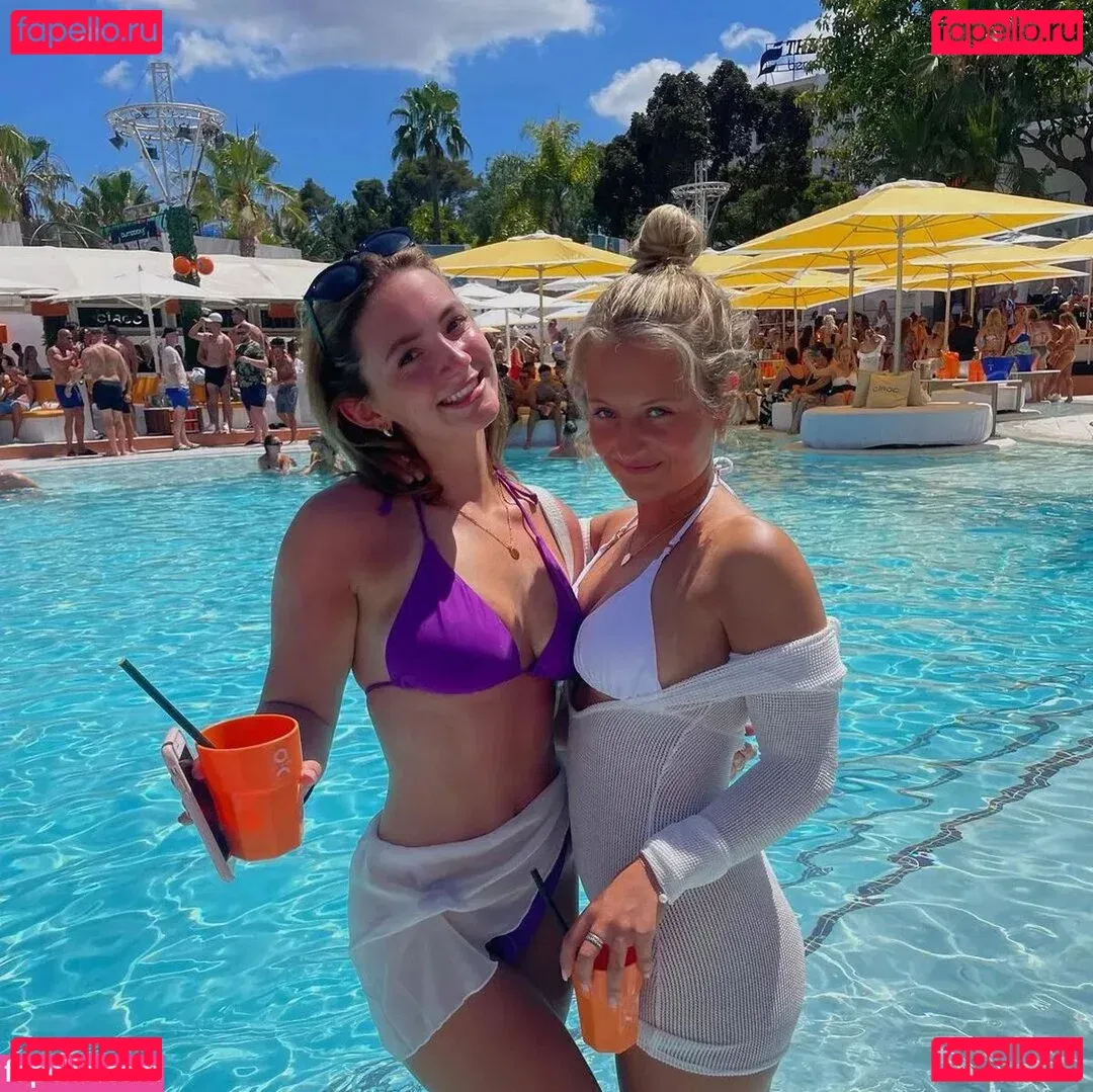 Rosie Bentham Onlyfans Photo Gallery 