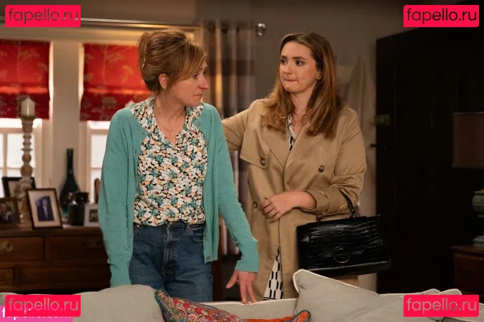 Rosie Bentham Onlyfans Photo Gallery 