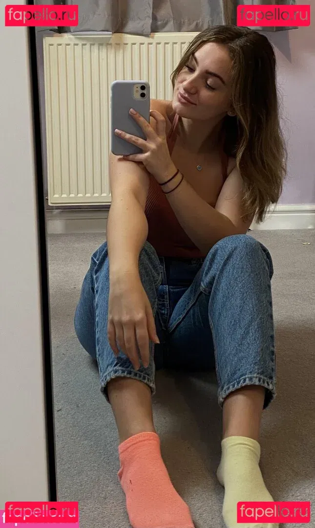 Rosie Bentham Onlyfans Photo Gallery 