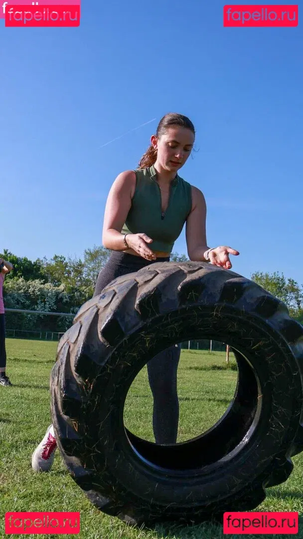 Rosie Bentham Onlyfans Photo Gallery 