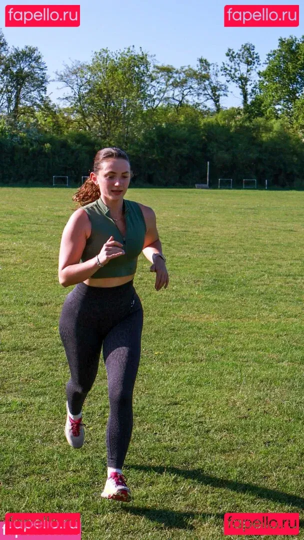 Rosie Bentham Onlyfans Photo Gallery 