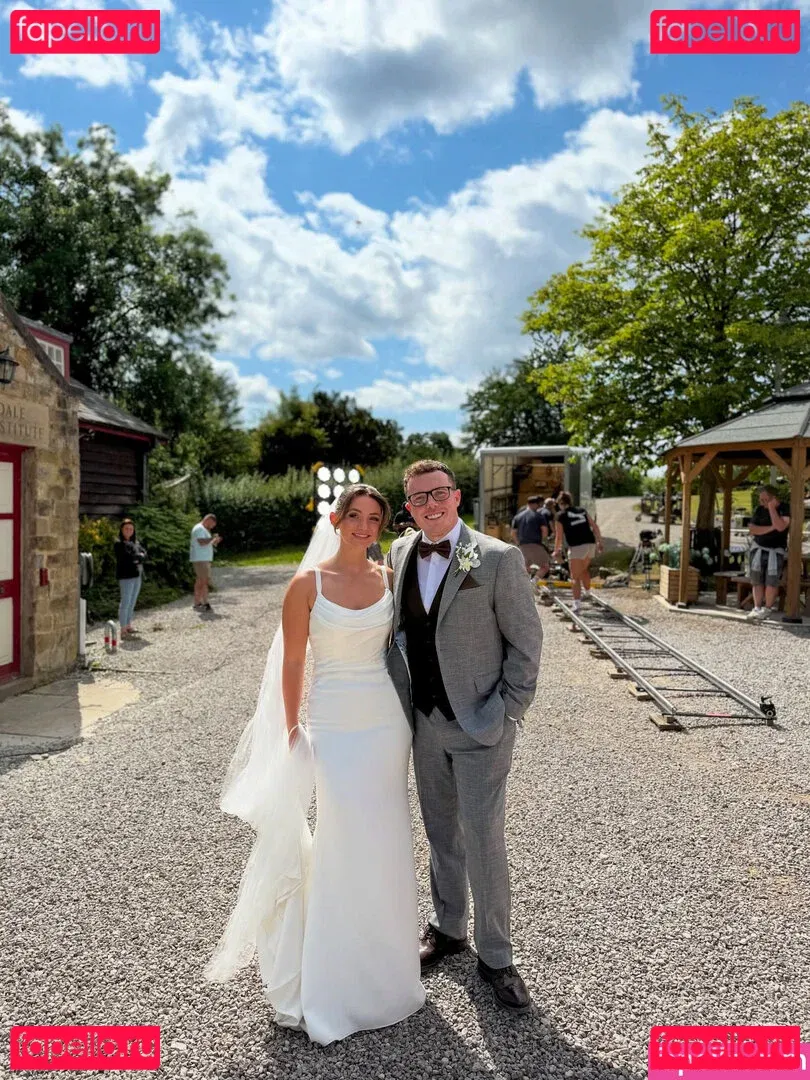 Rosie Bentham Onlyfans Photo Gallery 