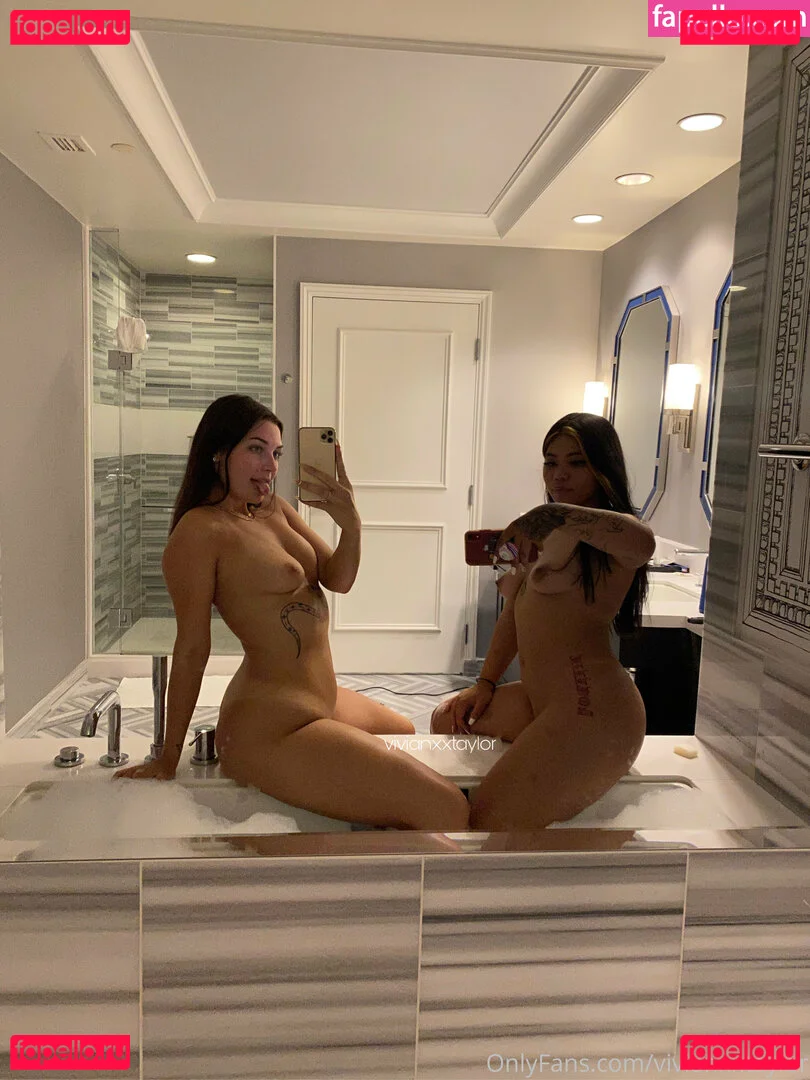 Vivianxxtaylor Onlyfans Photo Gallery 