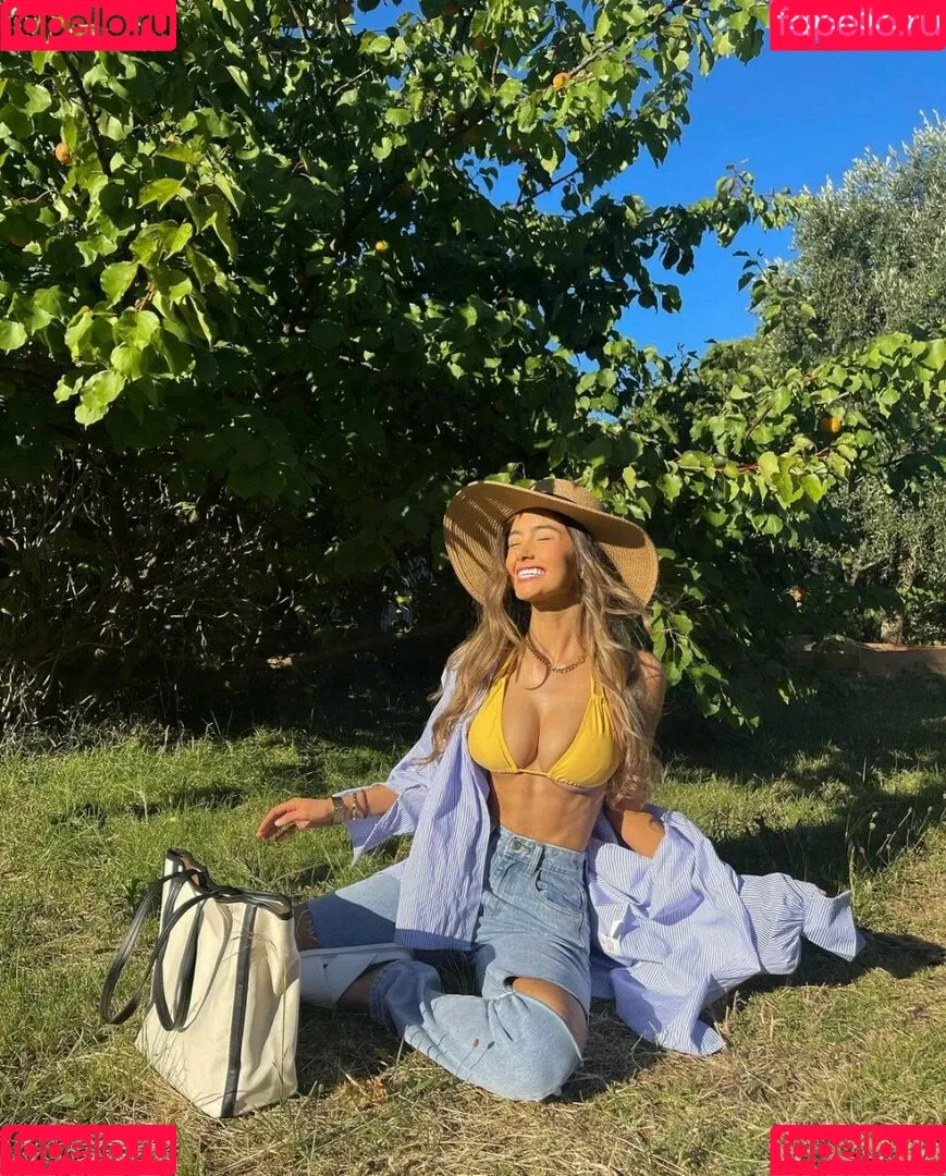 Ella Grace Cervetto Onlyfans Photo Gallery 