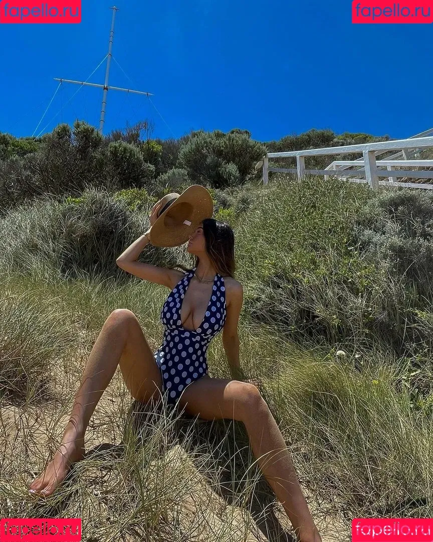 Ella Grace Cervetto Onlyfans Photo Gallery 