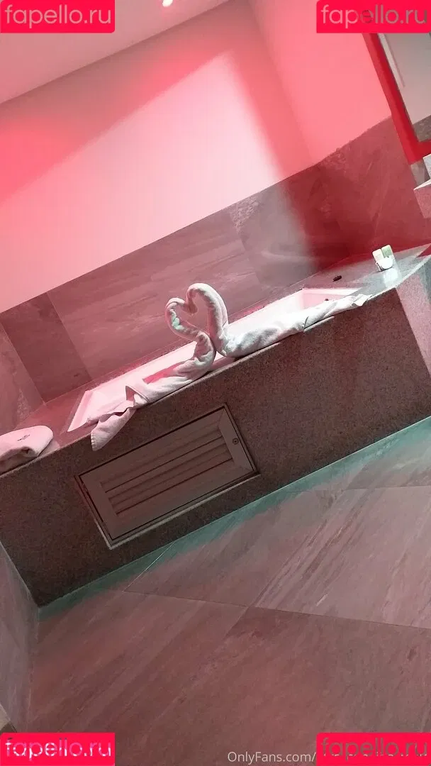 bunnybanajii Onlyfans Photo Gallery 