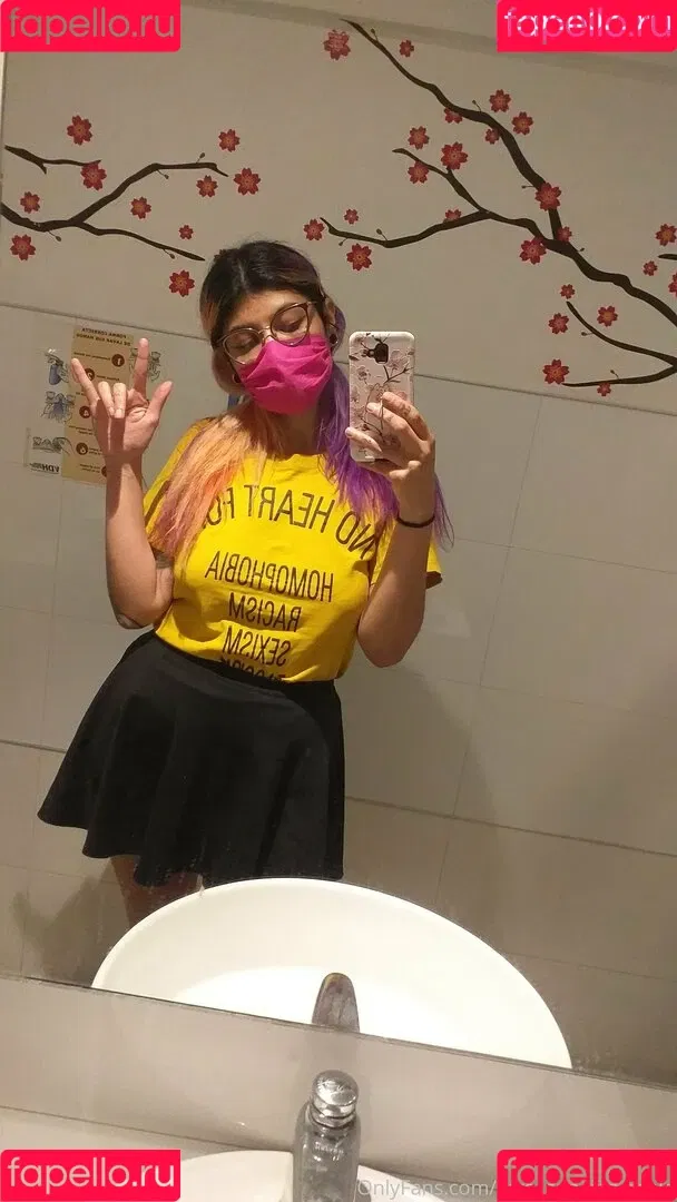 bunnybanajii Onlyfans Photo Gallery 