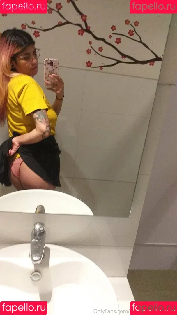 bunnybanajii Onlyfans Photo Gallery 