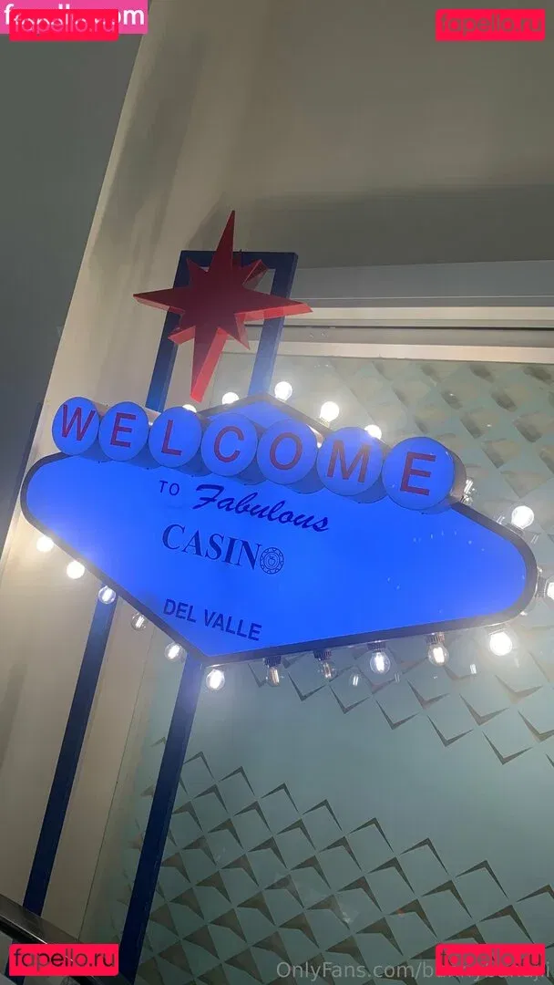 bunnybanajii Onlyfans Photo Gallery 