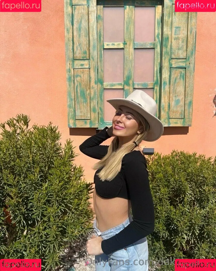 DakotaJane Onlyfans Photo Gallery 