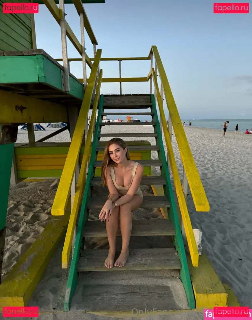 DakotaJane Onlyfans Photo Gallery 