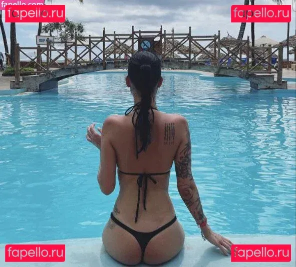 Alesya Vidnova Pena Onlyfans Photo Gallery 